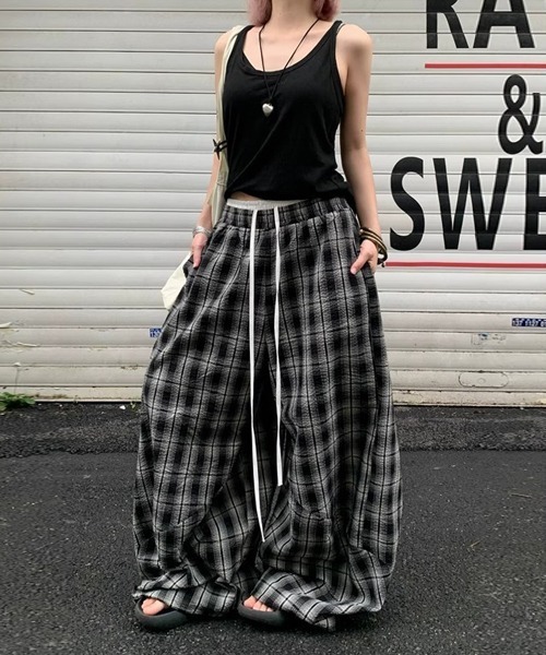 Ressaca(レサーカ)の「ワイドシルエットダブルウエストチェック柄パンツ(その他パンツ・レディース・ブラック・M/L)」の20枚目の写真