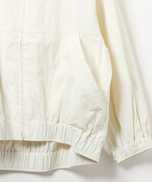 LEPSIM(レプシィム)の「WZIPギャザーブルゾン 634190(ブルゾン・レディース・ブラック/グリーン系その他/アイボリー・FREE)」の13枚目の写真