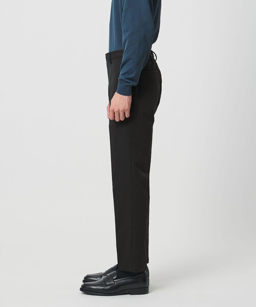 UNITED ARROWS(ユナイテッドアローズ)の「ダブルクロス ノープリーツ パンツ UA COZY ウォッシャブル 2WAYストレッチ はっ水(スラックス・メンズ・ブラック/オリーブ・S/M/L/XL/XXL)」の21枚目の写真