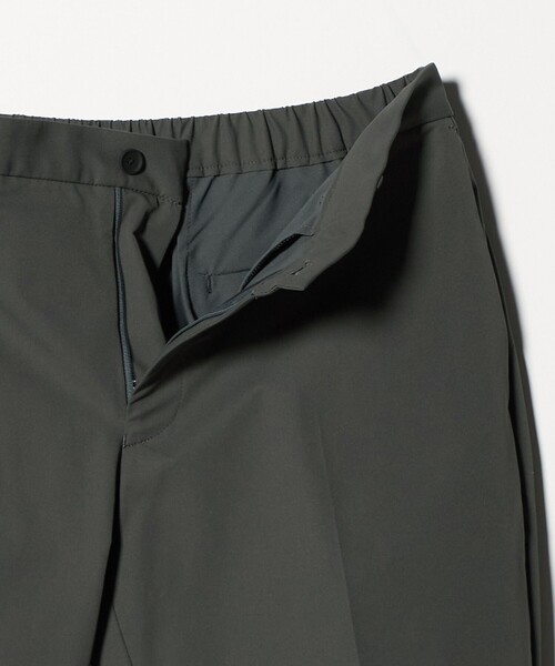 UNITED ARROWS(ユナイテッドアローズ)の「ダブルクロス ノープリーツ パンツ UA COZY ウォッシャブル 2WAYストレッチ はっ水(スラックス・メンズ・ブラック/オリーブ・S/M/L/XL/XXL)」の13枚目の写真
