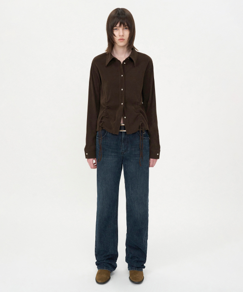 INSILENCE WOMEN(インサイレンスウーマン)の「ブラシドストレートフィットデニム BLUE(デニムパンツ・レディース・その他・S/M/XS/L)」の2枚目の写真