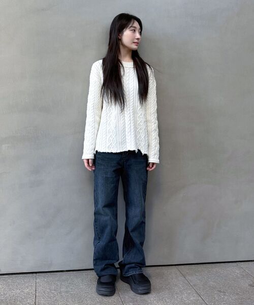 INSILENCE WOMEN(インサイレンスウーマン)の「ブラシドストレートフィットデニム BLUE(デニムパンツ・レディース・その他・S/M/XS/L)」の8枚目の写真