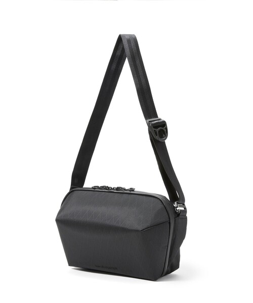 beruf baggage(ベルーフバゲッジ)の「【beruf baggage】《X-PAC(R)》スリングパック URBAN EXPLORER 6.0(brf-GR21)(ショルダーバッグ・メンズ・ブラック・FREE)」の1枚目の写真