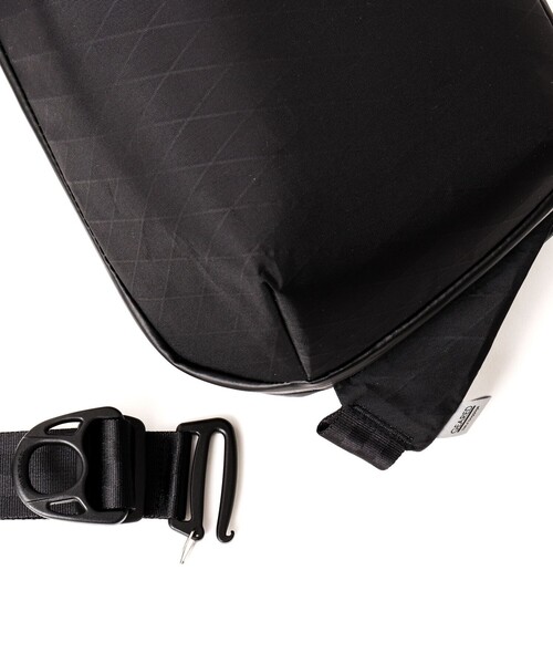 beruf baggage(ベルーフバゲッジ)の「【beruf baggage】《X-PAC(R)》スリングパック URBAN EXPLORER 6.0(brf-GR21)(ショルダーバッグ・メンズ・ブラック・FREE)」の9枚目の写真