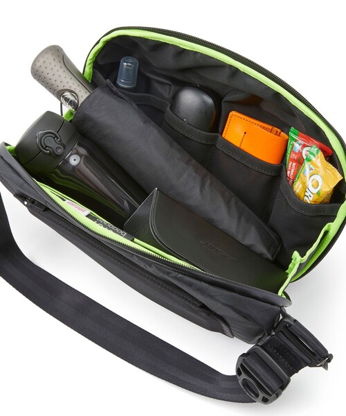 beruf baggage(ベルーフバゲッジ)の「【beruf baggage】《X-PAC(R)》スリングパック URBAN EXPLORER 6.0(brf-GR21)(ショルダーバッグ・メンズ・ブラック・FREE)」の13枚目の写真