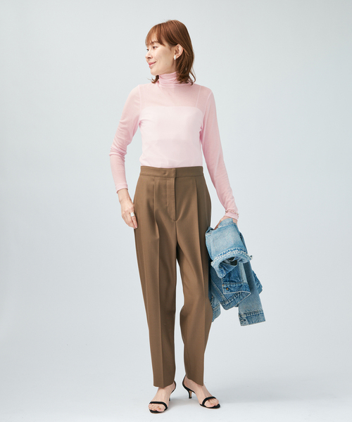 VERMEIL par iena(ヴェルメイユパーイエナ)の「シアーフライス タートルネックプルオーバー(Tシャツ/カットソー・レディース・ブラック/ピンク系その他/ホワイト・FREE)」の18枚目の写真