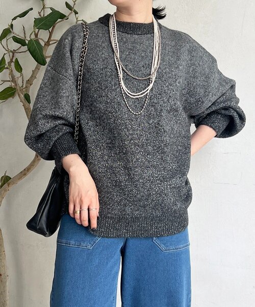 un dix cors（アンディコール）の「ラメグラデーションチュニックプルオーバー（ニット/セーター・レディース・グレー/チャコールグレー/ベージュ・FREE）」の2枚目の写真