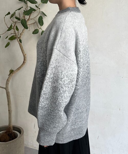 un dix cors（アンディコール）の「ラメグラデーションチュニックプルオーバー（ニット/セーター・レディース・グレー/チャコールグレー/ベージュ・FREE）」の7枚目の写真