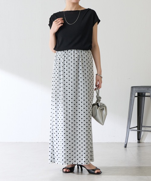 COLLAGE GALLARDAGALANTE（コラージュガリャルダガランテ）の「アシメタックフレンチTシャツ/WEB限定カラー展開（Tシャツ/カットソー・レディース・オフホワイト/ブラック/ブラウン/ネイビー・FREE）」の6枚目の写真