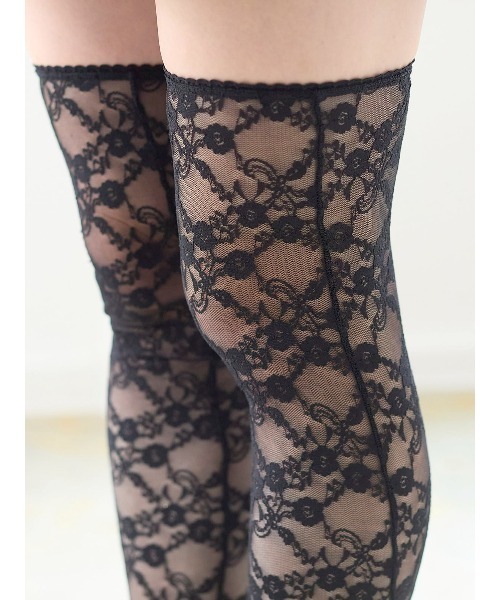 tutuanna(チュチュアンナ)の「ピコット付き総レースオーバーニーソックス70cm丈(ソックス/靴下・レディース・ベビーピンク/サックスブルー/ブラック/キナリ・M)」の6枚目の写真