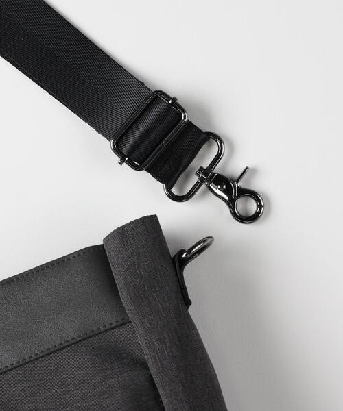 BACK NUMBER(バックナンバー)の「BACK NUMBER(バックナンバー)【メンズ】杢調ポリコンビスクエアショルダーバッグ(ショルダーバッグ・メンズ・ブラック/グレー・ONE SIZE)」の10枚目の写真