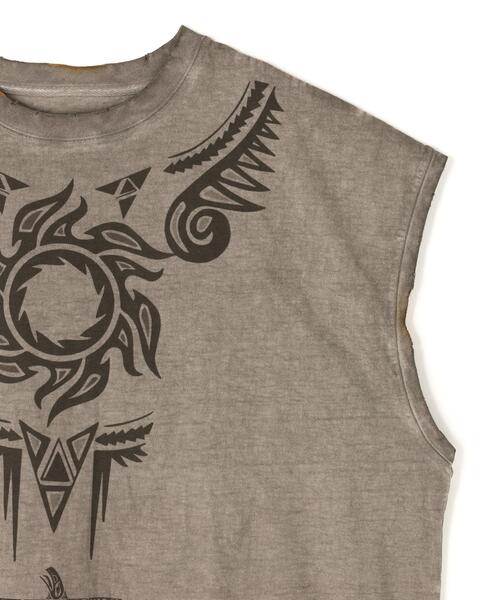 DANKE SCHON（ダンケシェーン）の「DankeSchon/ダンケシェーン/SPRAY BURN NOSLEEVE REDHOT（Tシャツ/カットソー・メンズ・ベージュ・L/M）」の12枚目の写真