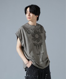ダメージ加工 ノースリーブ」に該当するTシャツ/カットソー