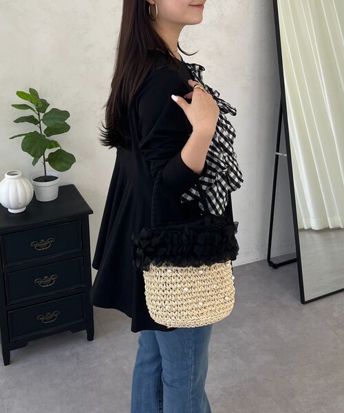 prose verse（プロズヴェール）の「ギンガムフリルペプラムロンT（Tシャツ/カットソー・レディース・ブラック/オフホワイト・MEDIUM/LARGE）」の6枚目の写真