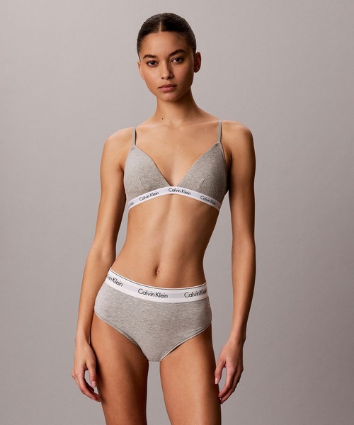 Calvin Klein(カルバン・クライン)の「Icon Cotton Modal ロゴ コットン ハイウェスト ビキニ ショーツ(ショーツ・レディース・ライトグレー/ブラック・XS/L/M/S)」の16枚目の写真