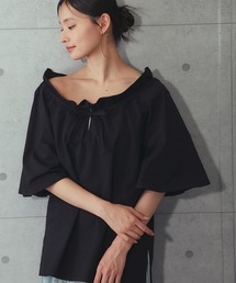 綿100％2WAYフリルネックtシャツ
