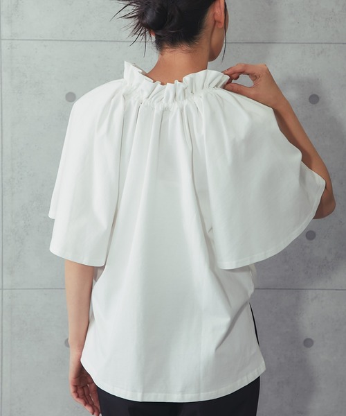 SMILE ORCHID(スマイルオーキッド)の「綿100%2WAYフリルネックtシャツ(Tシャツ/カットソー・レディース・ブラック/ホワイト・FREE)」の11枚目の写真