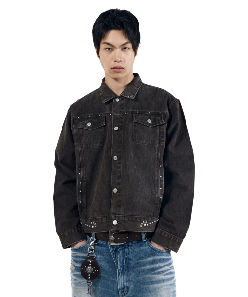 AAKAM(アーカム)の「Frontier Studded Jacket (Brown)(その他アウター・レディース・その他・1/2)」の4枚目の写真