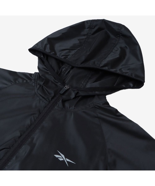 Reebok(リーボック)の「ラックス スピード フルジップジャケット / LUX SPEED FULL ZIP JACKET(マウンテンパーカー・レディース・パープル/ブラック・X-SMALL/SMALL/MEDIUM/LARGE)」の7枚目の写真