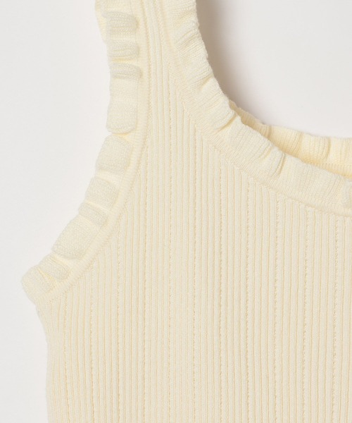 LOWRYS FARM(ローリーズファーム)の「フリルニットタンク 638448(タンクトップ・レディース・アイボリー/ブラック/チャコールグレー・FREE)」の6枚目の写真