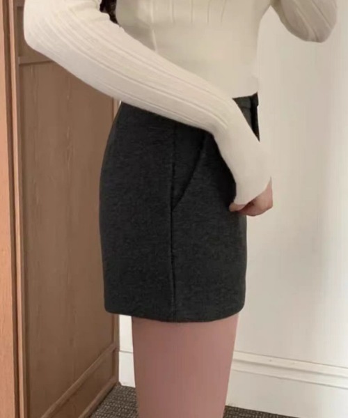 Ritzy(リッツィー)の「ウールライクきれいめショートパンツ(その他パンツ・レディース・グレー/ブラック・M/S/XL/L)」の7枚目の写真