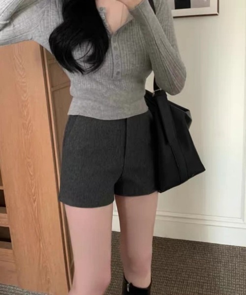 Ritzy(リッツィー)の「ウールライクきれいめショートパンツ(その他パンツ・レディース・グレー/ブラック・M/S/XL/L)」の6枚目の写真