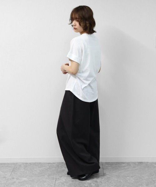 THE CELL.(ザセルドット)の「綿スラブ 袖ロールUP Tシャツ COTTON SLUB ROLL-UP T-SHIRT(Tシャツ/カットソー・レディース・ブラック/オフホワイト/ピンク・FREE)」の10枚目の写真