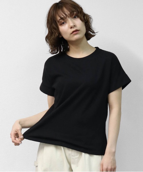 THE CELL.(ザセルドット)の「綿スラブ 袖ロールUP Tシャツ COTTON SLUB ROLL-UP T-SHIRT(Tシャツ/カットソー・レディース・ブラック/オフホワイト/ピンク・FREE)」の18枚目の写真