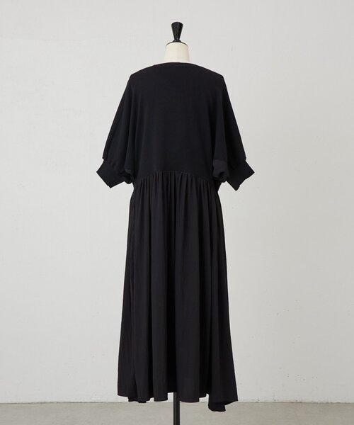 LIVETART（リヴェタート）の「ニットコンビギャザーワンピ（ワンピース・レディース・ブラック・FREE）」の16枚目の写真