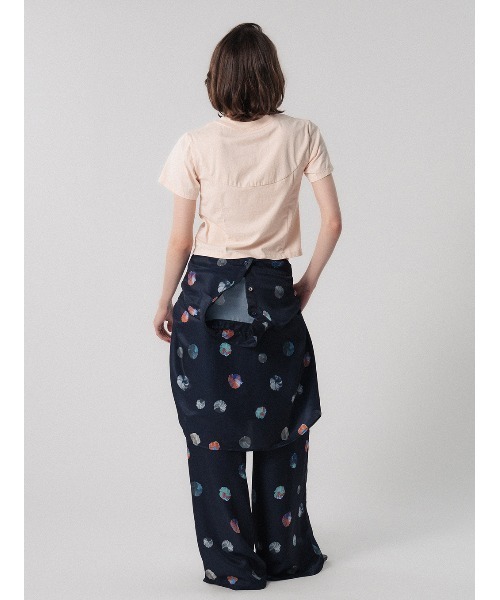 ELCHELE（エルチェレ）の「PIGMENT CROPPED TEE（Tシャツ/カットソー・レディース・コーラル/スミクロ/ブラウン/オフホワイト・FREE）」の9枚目の写真