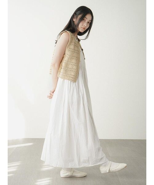 FIKA.（フィーカ）の「Craft knit gilet（ベスト・レディース・ベージュ/チャコール・MEDIUM）」の10枚目の写真