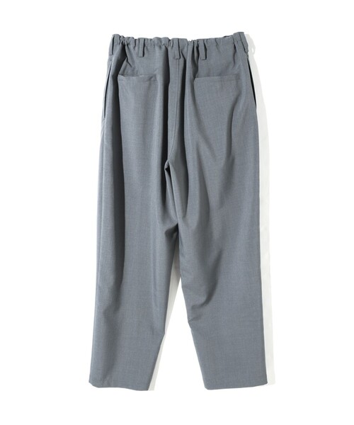 MIDIUMISOLID(ミディウミソリッド)の「MIDIUMISOLID Men’s リラックステーパードパンツ(その他パンツ・メンズ・ブラック/グレー・48)」の21枚目の写真