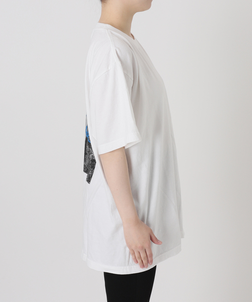 jj mercer(ジェイジェイマーサー)の「別注【J.J.Mercer / ジェイジェイマーサー】PHOTO*LOGO TEE(Tシャツ/カットソー・レディース・ホワイト/チャコールグレー・FREE)」の6枚目の写真