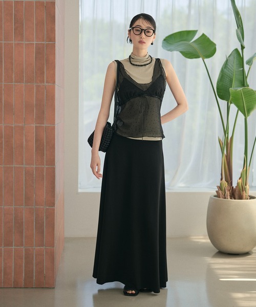 LAULEN(ローレン)の「smooth flare minimal long skirt /スムースフレアミニマルロングスカート(スカート・レディース・ブラック/グレー・S/M)」の7枚目の写真