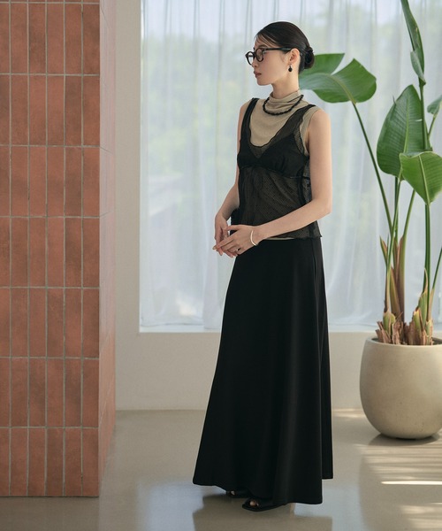 LAULEN(ローレン)の「smooth flare minimal long skirt /スムースフレアミニマルロングスカート(スカート・レディース・ブラック/グレー・S/M)」の8枚目の写真