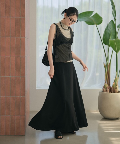 LAULEN(ローレン)の「smooth flare minimal long skirt /スムースフレアミニマルロングスカート(スカート・レディース・ブラック/グレー・S/M)」の12枚目の写真