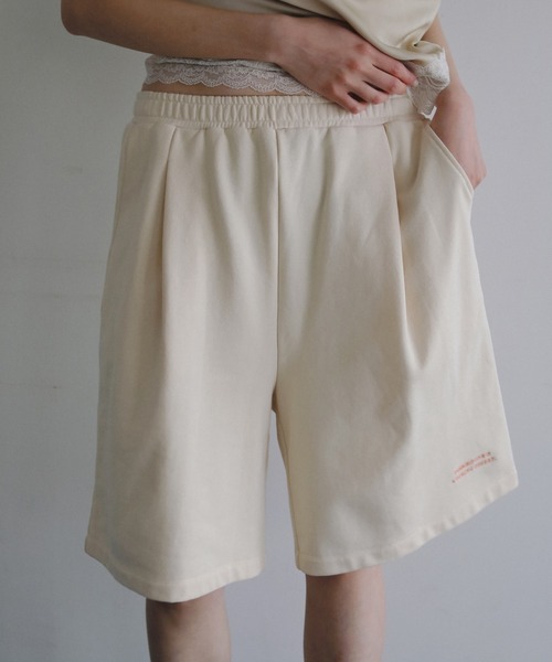 anuke(アンヌーク)の「Embroidery Half Pants(その他パンツ・レディース・ネイビー/クリーム/ブラウン・38inch/36inch)」の3枚目の写真