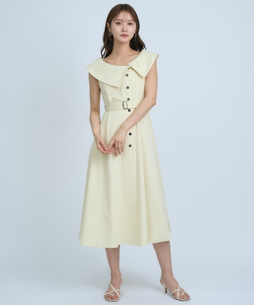 AND COUTURE(アンドクチュール)の「アシメビックカラー前ボタンワンピース(ワンピース・レディース・アイボリー/ブルー/ネイビー・FREE)」の2枚目の写真