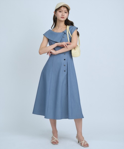 AND COUTURE(アンドクチュール)の「アシメビックカラー前ボタンワンピース(ワンピース・レディース・アイボリー/ブルー/ネイビー・FREE)」の12枚目の写真