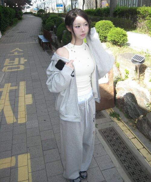 DAUSPICE（ディーオスピス）の「(DUC) BB Waist Low-Rise Sweatpants Gray（スウェットパンツ・レディース・ライトグレー・MEDIUM/LARGE）」の6枚目の写真