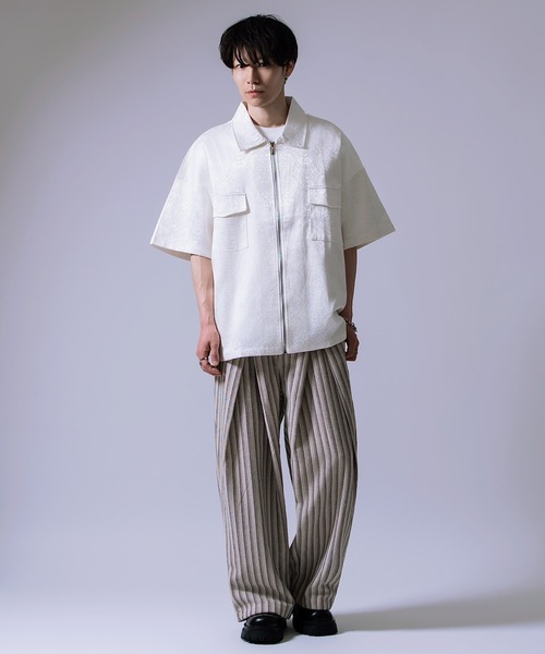 Crownor（クラウノアー）の「ペイズリー柄 半袖ジップシャツ（シャツ/ブラウス・メンズ・ブラック/ホワイト・LARGE/MEDIUM）」の6枚目の写真