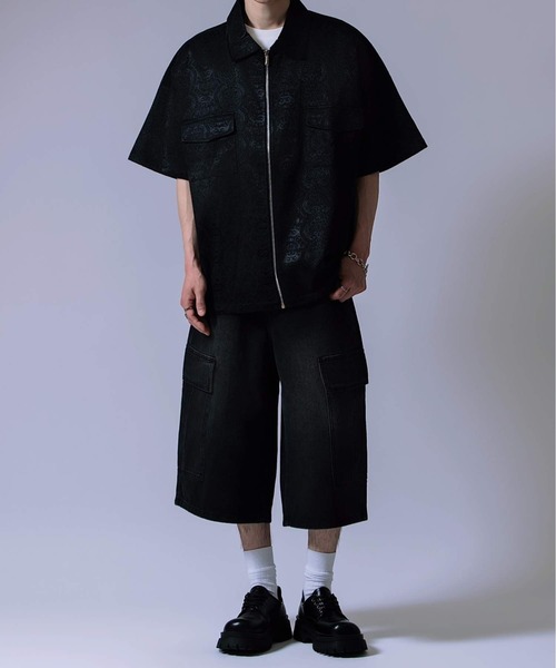 Crownor（クラウノアー）の「ペイズリー柄 半袖ジップシャツ（シャツ/ブラウス・メンズ・ブラック/ホワイト・LARGE/MEDIUM）」の11枚目の写真