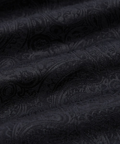 Crownor（クラウノアー）の「ペイズリー柄 半袖ジップシャツ（シャツ/ブラウス・メンズ・ブラック/ホワイト・LARGE/MEDIUM）」の18枚目の写真