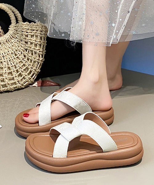 Miniministore(ミニミニストア)の「ミュールサンダル クロスベルト 美脚 夏(サンダル・レディース・ブラック/オフホワイト・S/M/L)」の18枚目の写真