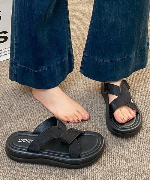 Miniministore(ミニミニストア)の「ミュールサンダル クロスベルト 美脚 夏(サンダル・レディース・ブラック/オフホワイト・S/M/L)」の14枚目の写真