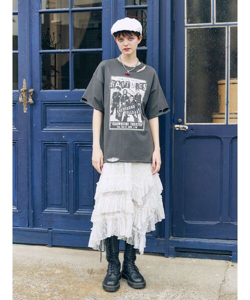 jouetie（ジュエティ）の「グランジダメージTシャツ（Tシャツ/カットソー・レディース・レッド/ブラック/オフホワイト・FREE）」の9枚目の写真