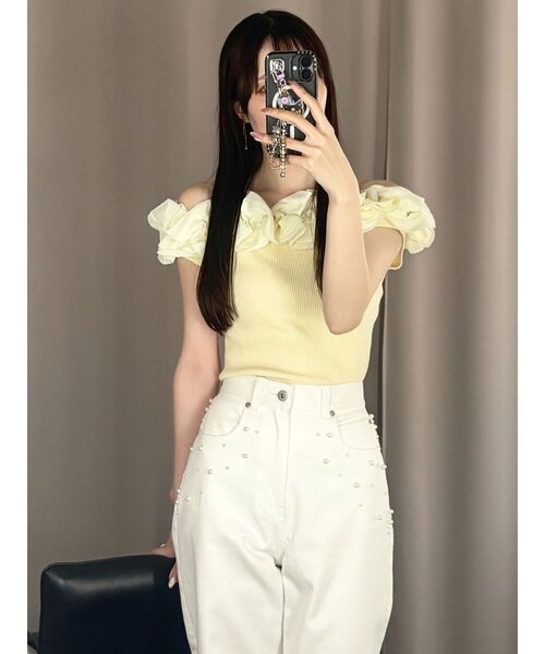 MERCURYDUO（マーキュリーデュオ）の「2WAY異素材ランダムラッフルノースリニット（ニット/セーター・レディース・その他1/ネイビー/フレッシュイエロー・FREE）」の12枚目の写真