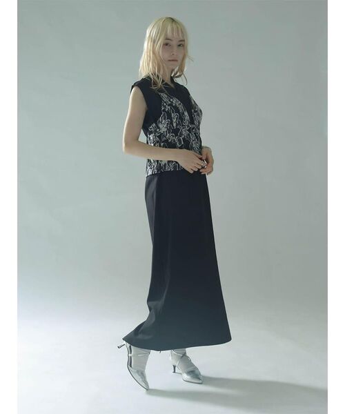 :ETHROF(イーサオブ)の「JACQUARD BUSTIRE SET DRESS(ワンピース・レディース・ブラック・MEDIUM)」の15枚目の写真
