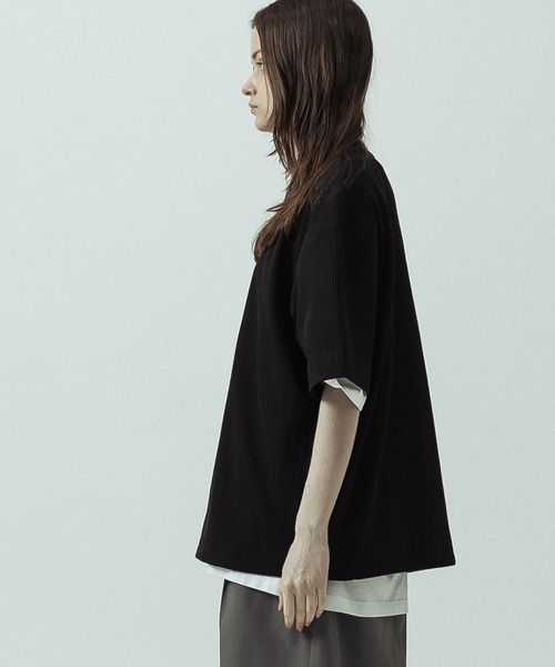 SLICK(スリック)の「【SLICK/スリック】Tech Thermal Drawstring Henley Neck/テックサーマルドローストリングヘンリーネックTシャツ(Tシャツ/カットソー・メンズ・サックスブルー/ブラック/スミクロ/グレイッシュベージュ・3/2/1)」の11枚目の写真