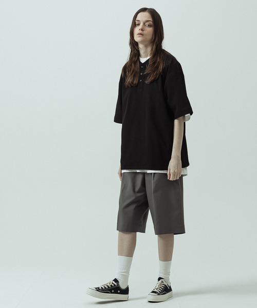 SLICK(スリック)の「【SLICK/スリック】Tech Thermal Drawstring Henley Neck/テックサーマルドローストリングヘンリーネックTシャツ(Tシャツ/カットソー・メンズ・サックスブルー/ブラック/スミクロ/グレイッシュベージュ・3/2/1)」の15枚目の写真